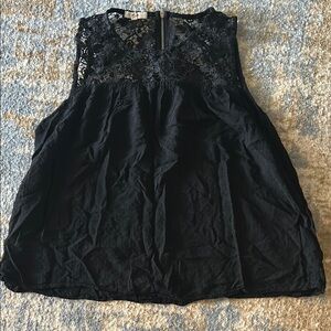 Black Lace Sleeveless Top